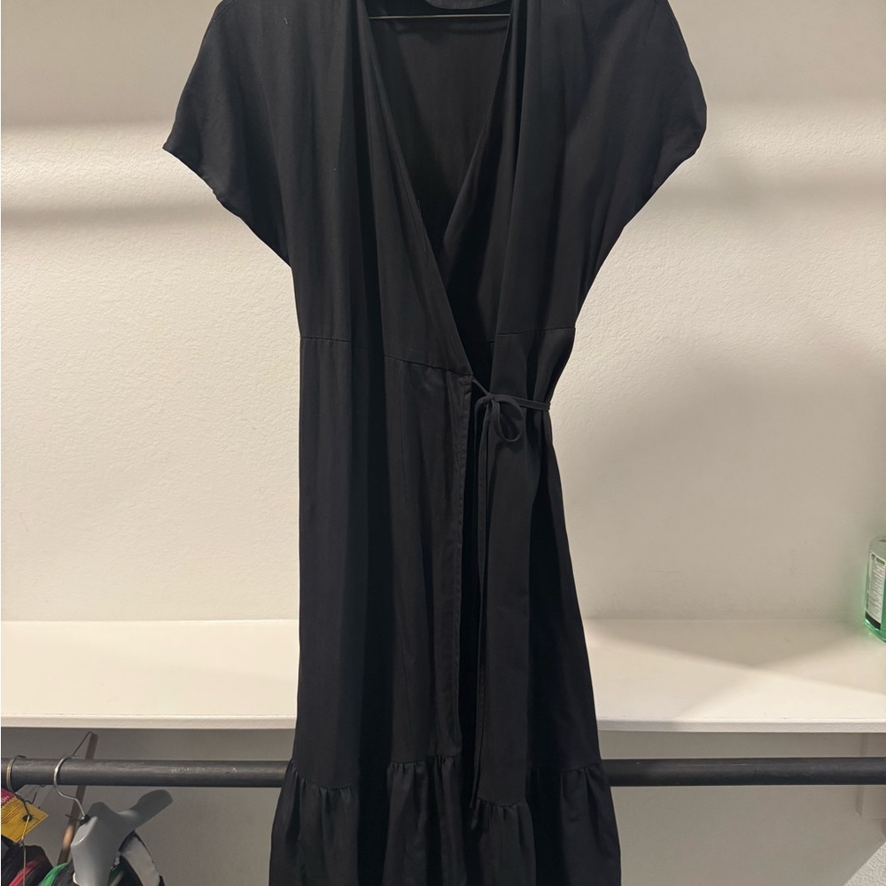 Chic Black Midi Wrap Dress